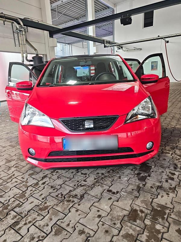 Gebraucht Seat Mii 75 PS (55 kW) 2015 Rot Kleinwagen