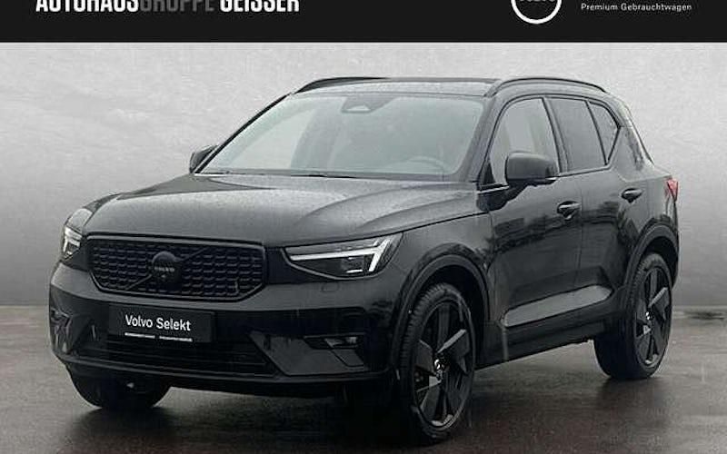 Gebraucht Volvo XC40 Plus 163 PS (119 kW) 2025 Schwarz SUV