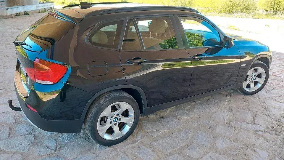 Second-hand BMW X1 177 CP (130 kW) 2010 Negru SUV