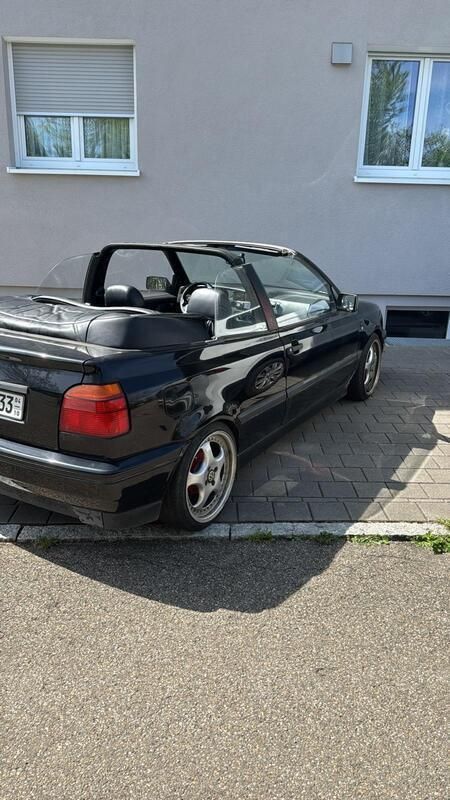 Schwarz Gebraucht 1995 VW Golf Cabriolet Cabrio | 2.300 € - Bild 1/4