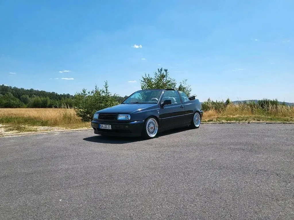 Gebraucht VW Golf Cabriolet 101 PS (74 kW) 1997 Blau Cabrio