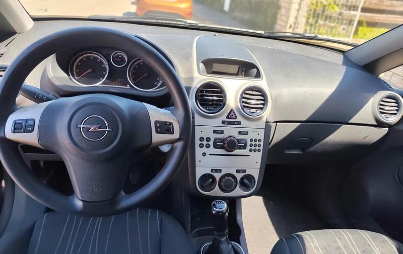 Gebraucht Opel Corsa 80 PS (58 kW) 2007 Schwarz Kleinwagen