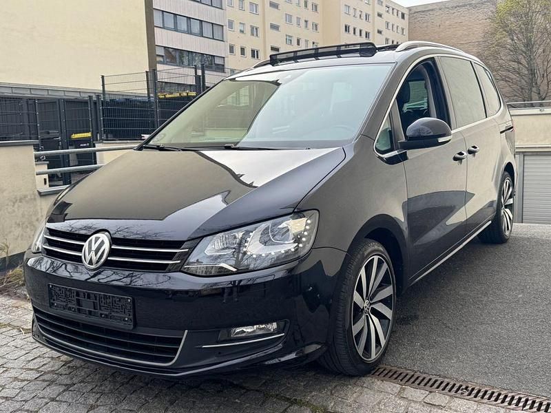 Gebraucht VW Sharan Highline 184 PS (135 kW) 2018 Schwarz Van / Kleinbus