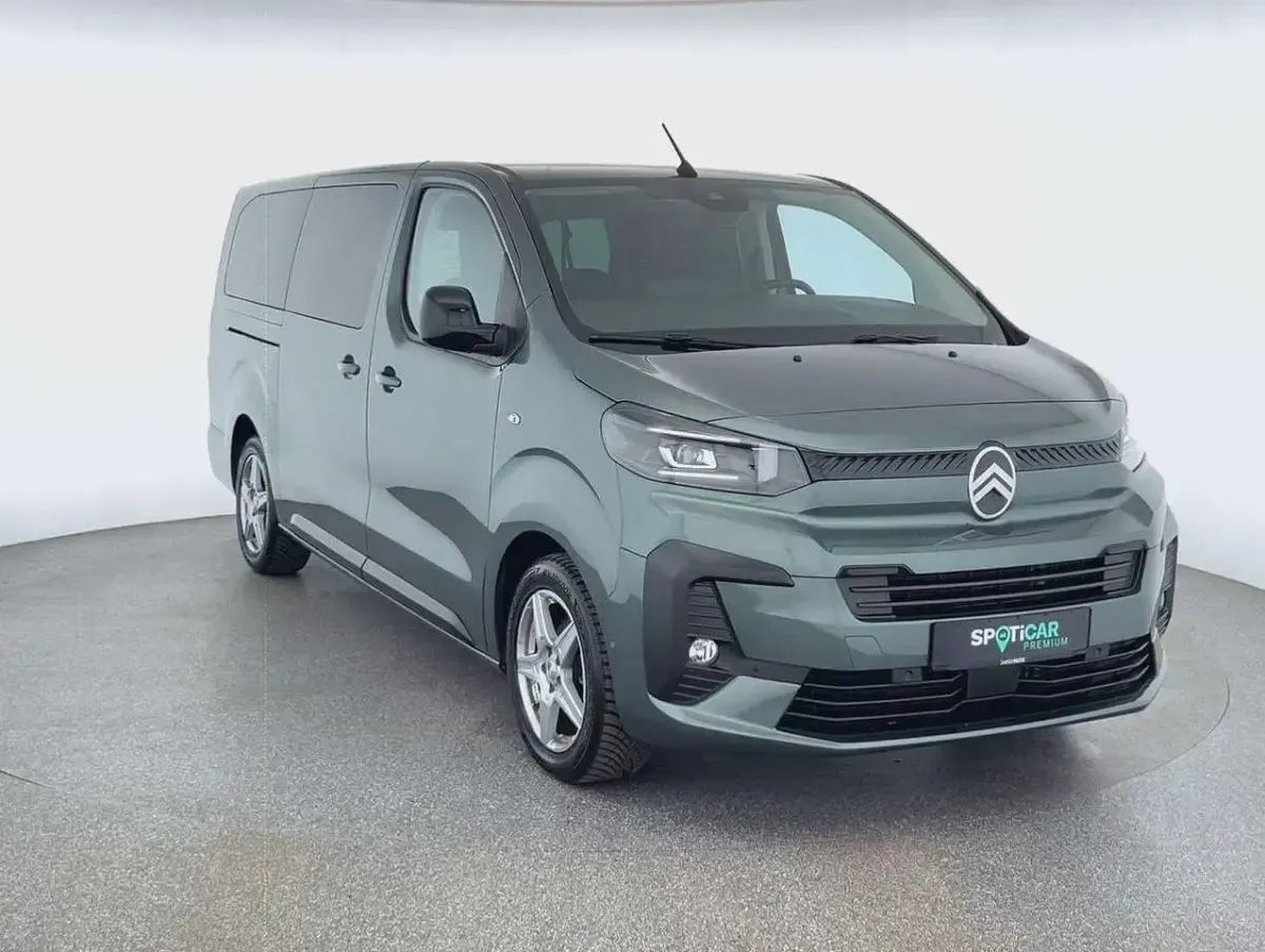 Gebraucht Citroën Spacetourer 177 PS (130 kW) 2025 Grün Van / Kleinbus