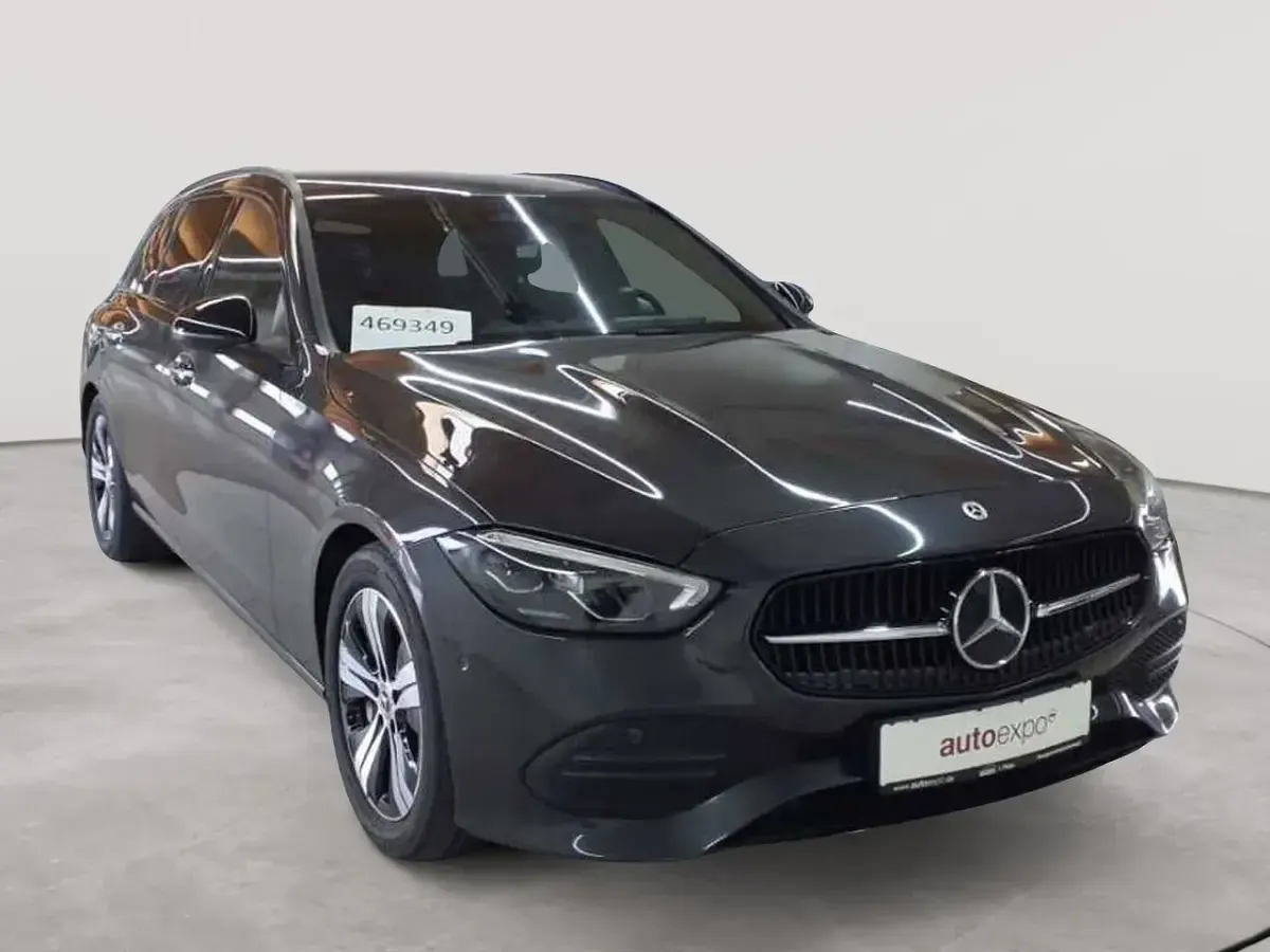 Gebraucht Mercedes C220 Avantgarde 200 PS (147 kW) 2022 Kombi