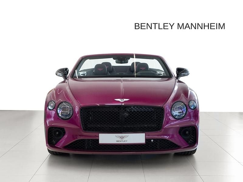 Second-hand Bentley Continental GT Convertible 549 CP (403 kW) 2024 Roșu Cabrio