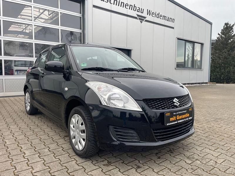 Gebraucht Suzuki Swift Club 94 PS (69 kW) 2012 Schwarz Kleinwagen