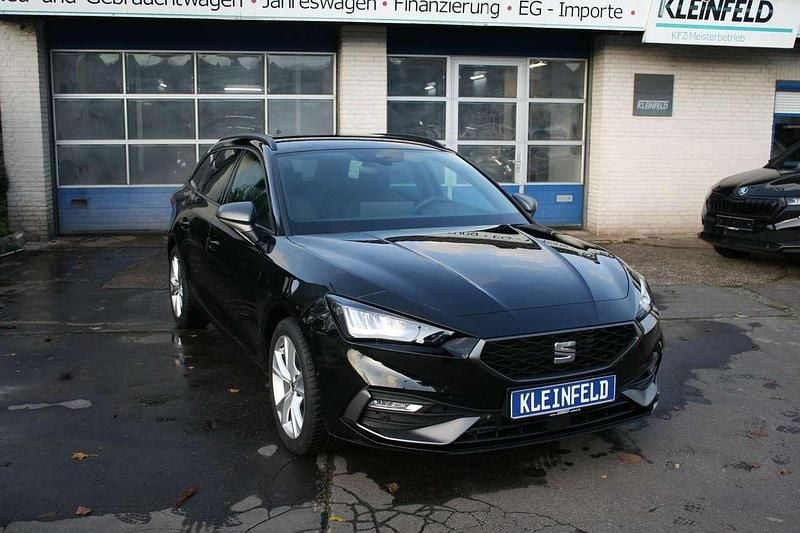 Midnight schwarz metallic Neu 2025 Seat Leon FR Kombi | 28.580 € (Guter Preis) - Bild 1/4