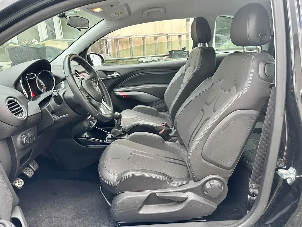 Gebraucht Opel Adam Rocks Rocks S 150 PS (110 kW) 2018 Black meet kettle Kleinwagen