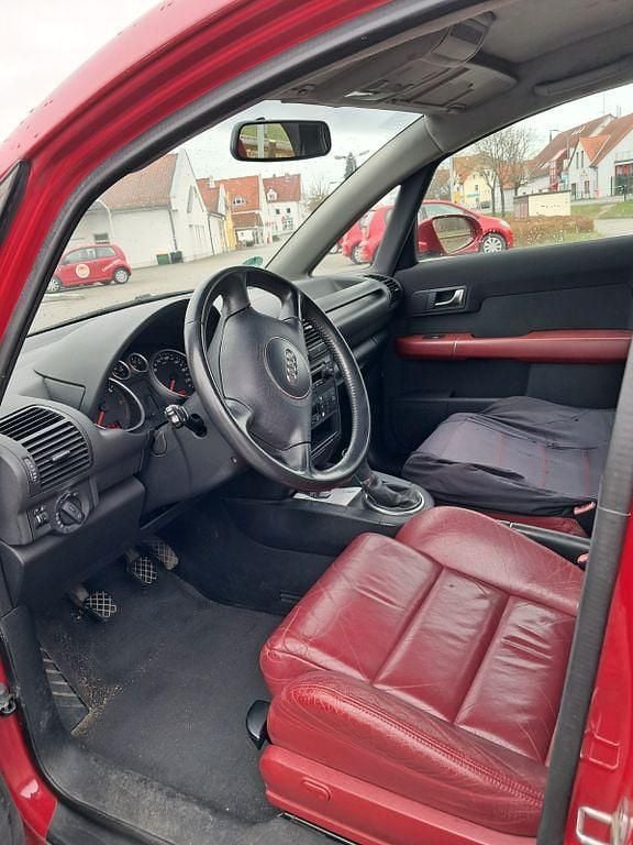 Usata Audi A2 75 CV (55 kW) 2003 Rosso Utilitaria