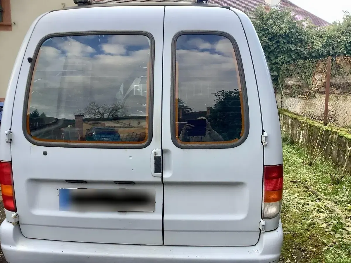 Gebraucht VW Caddy 60 PS (44 kW) 1995 Grau Van / Kleinbus