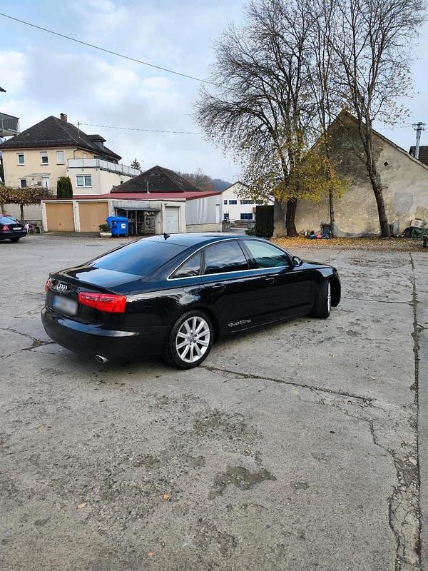 Gebraucht Audi A6 204 PS (150 kW) 2013 Schwarz Limousine