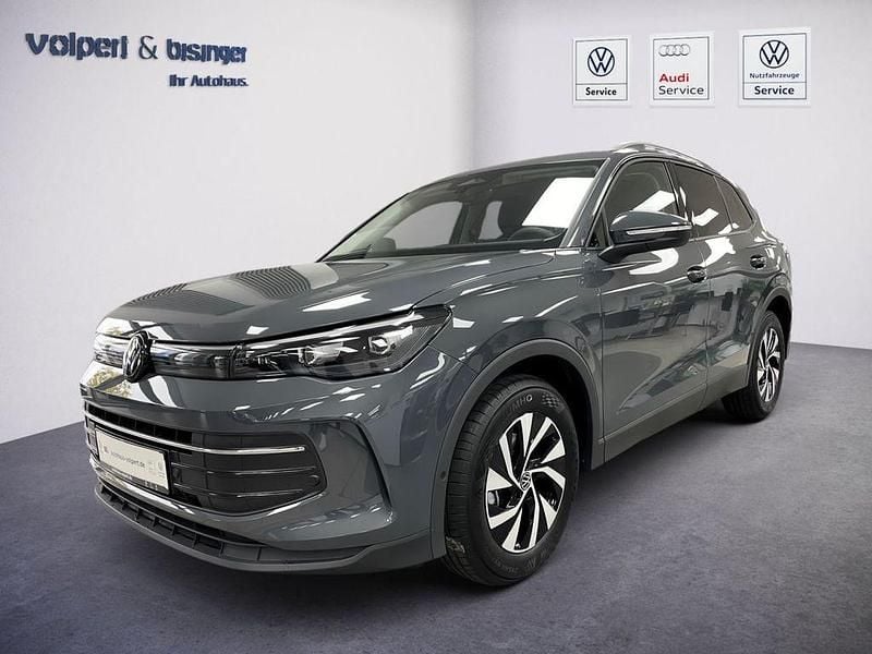 Grau Neu 2025 VW Tiguan Life SUV | 39.980 € (Superpreis) - Bild 1/4