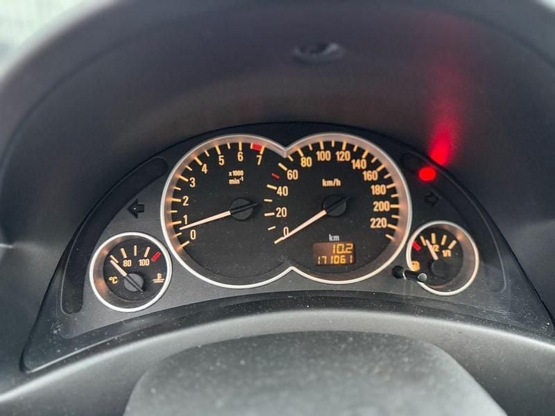 Gebraucht Opel Corsa Njoy 75 PS (55 kW) 2003 Grau Kleinwagen