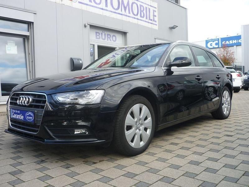 Schwarz Gebraucht 2015 Audi A4 Attraction Kombi | 15.890 € (Fairer Preis) - Bild 1/4