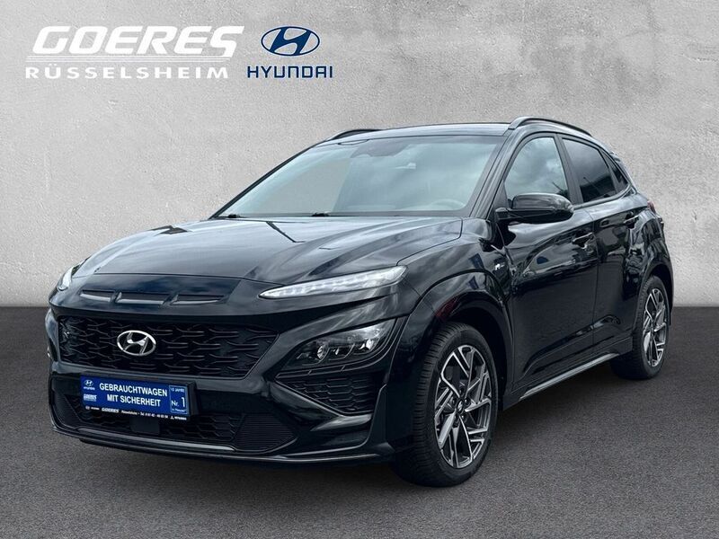 Schwarz Gebraucht 2022 Hyundai Kona N Line SUV | 24.870 € (Etwas zu teuer) - Bild 1/4