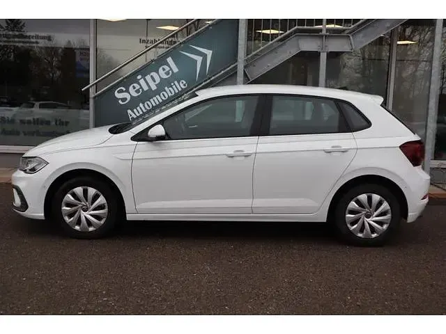 Gebraucht VW Polo Life 95 PS (69 kW) 2022 Weiß Kleinwagen