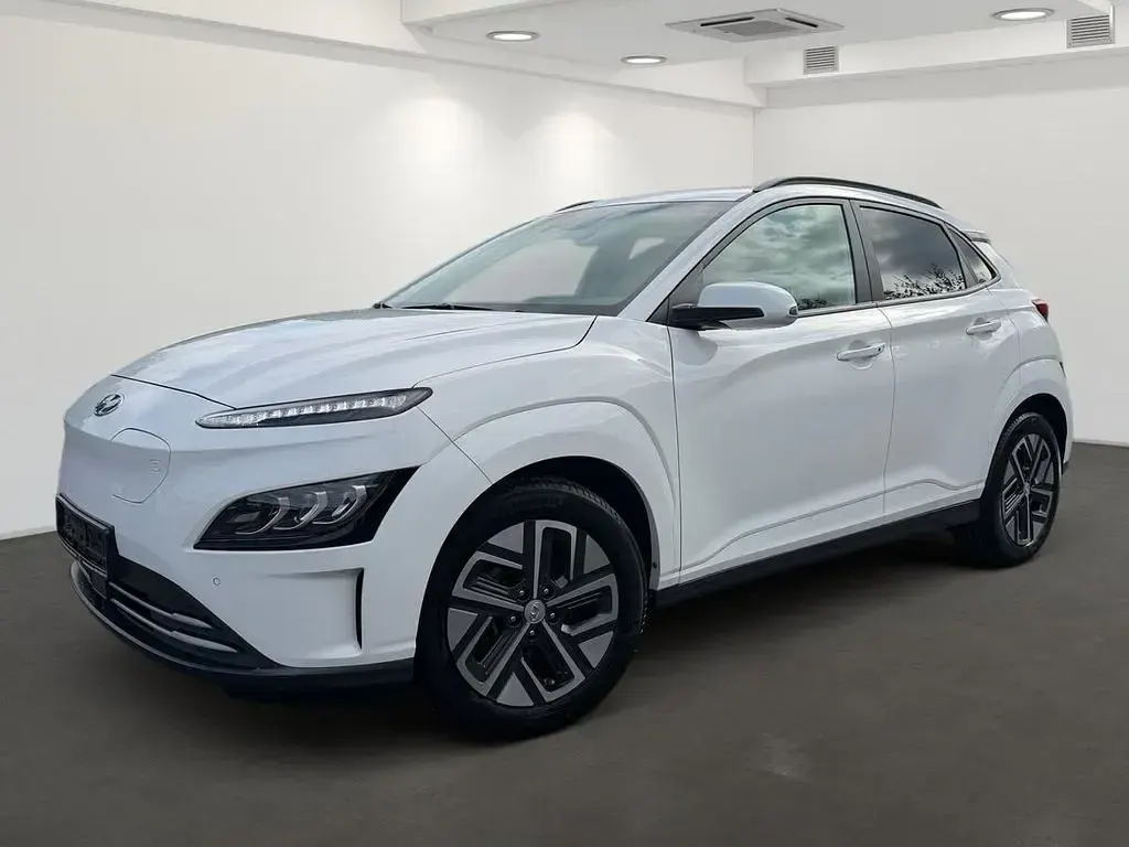 Usado Hyundai Kona Trend 150 kW (204 CV) 2023 SUV