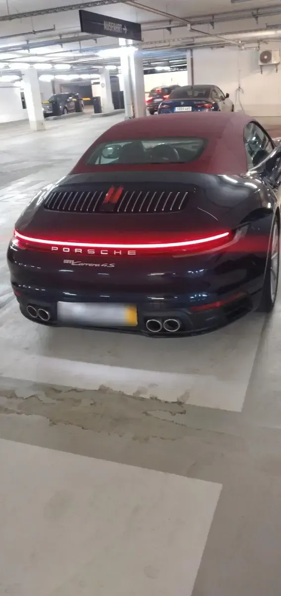 Gebraucht Porsche 992 450 PS (330 kW) 2019 Blau Cabrio