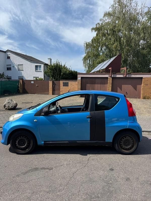 Gebraucht Peugeot 107 68 PS (50 kW) 2007 Blau Kleinwagen