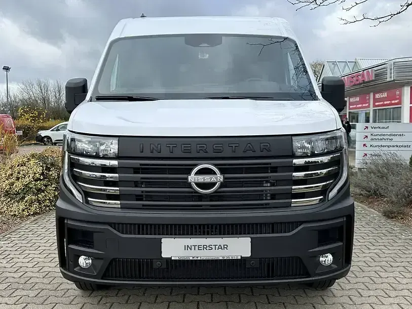 Neu Nissan Interstar N-Connecta 150 PS (110 kW) 2026 Weiss Van