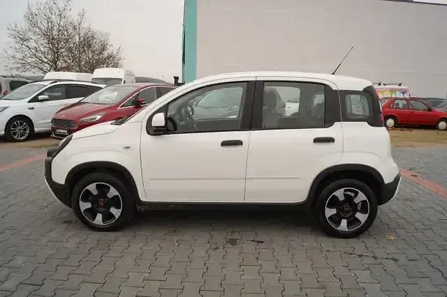 Gebraucht Fiat Panda Cross Cross 69 PS (50 kW) 2023 Andere Kleinwagen