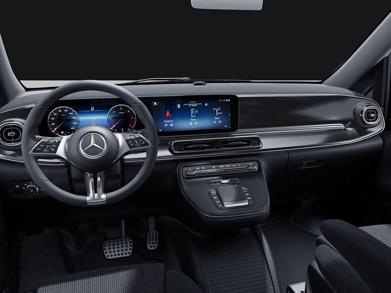 Gebraucht Mercedes V250 Style 190 PS (139 kW) 2026 Schwarz Van / Kleinbus