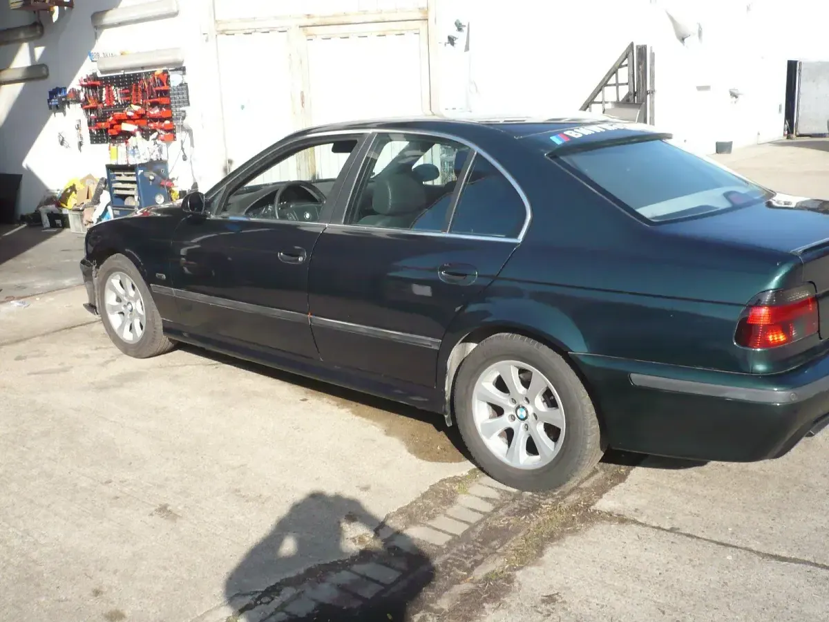 Second-hand BMW 520 150 CP (110 kW) 1999 Verde Berlinǎ