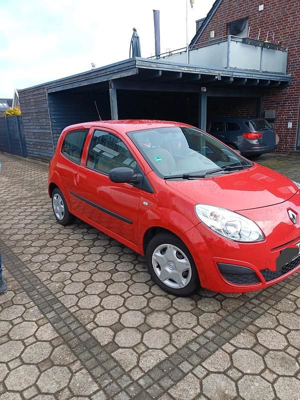 Gebraucht Renault Twingo 58 PS (42 kW) 2011 Rot Kleinwagen