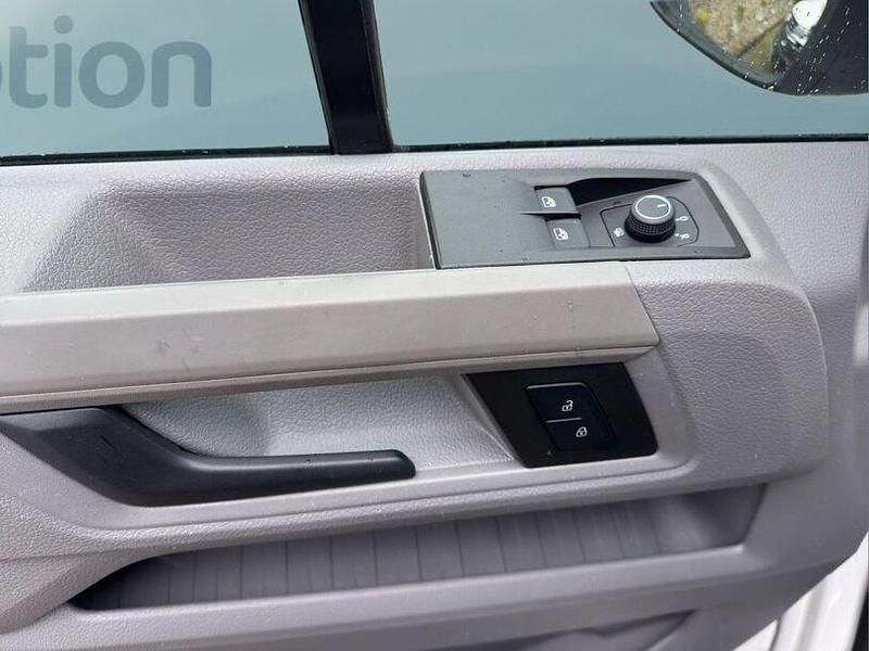 Gebraucht VW Crafter 122 PS (89 kW) 2020 Weiß Van