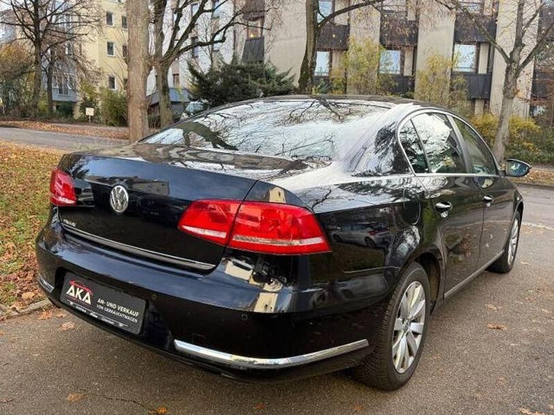 Gebraucht VW Passat Comfortline 122 PS (89 kW) 2013 Schwarz Limousine
