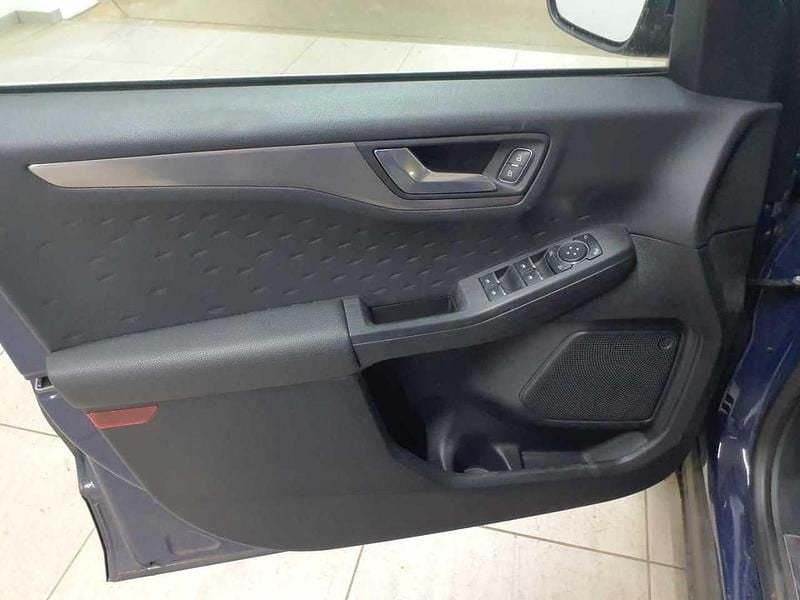 Gebraucht Ford Kuga Titanium 190 PS (139 kW) 2020 Blazer blau SUV