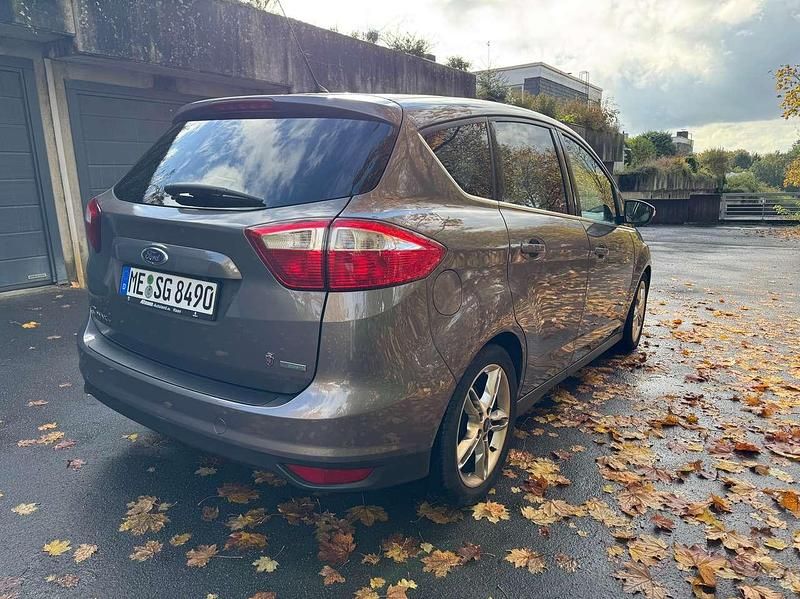 Gebraucht Ford C-MAX SYNC Edition 125 PS (91 kW) 2013 Braun Van / Kleinbus