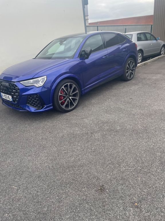 Blau Gebraucht 2022 Audi RS Q3 Sport SUV | 54.899 € (Fairer Preis) - Bild 1/4
