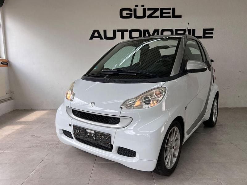 Liquid paper Gebraucht 2011 Smart ForTwo Cabrio Cabrio | 6.490 € (Fairer Preis) - Bild 1/4