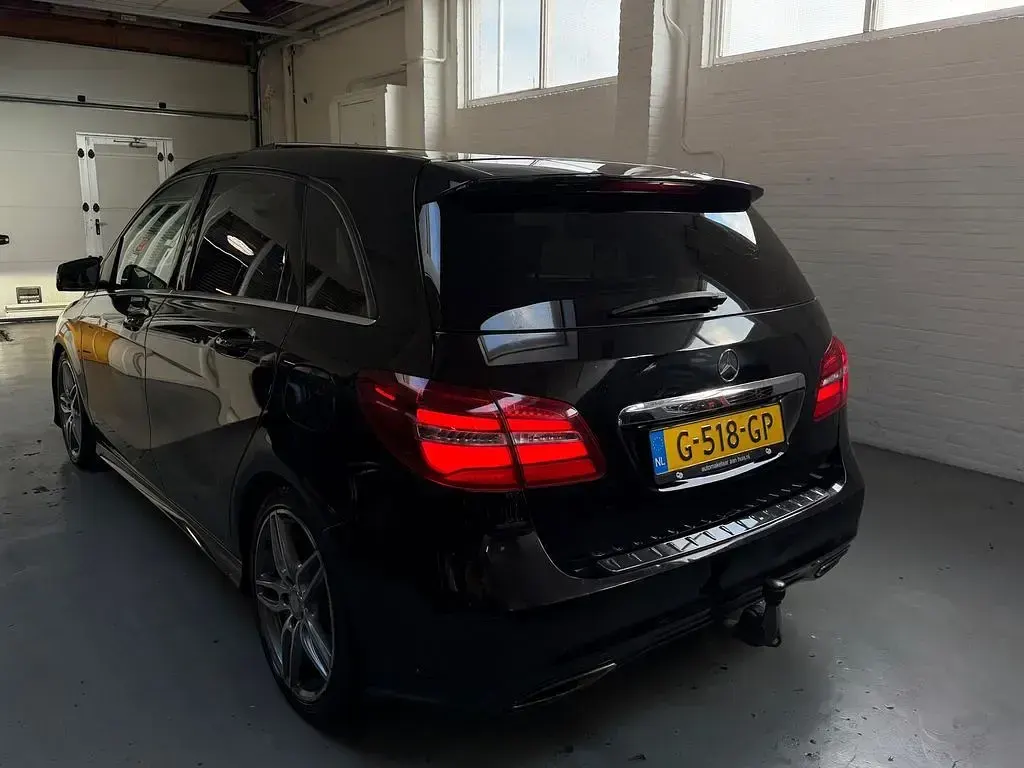 Gebraucht Mercedes B220 AMG 177 PS (130 kW) 2016 Schwarz Kleinwagen