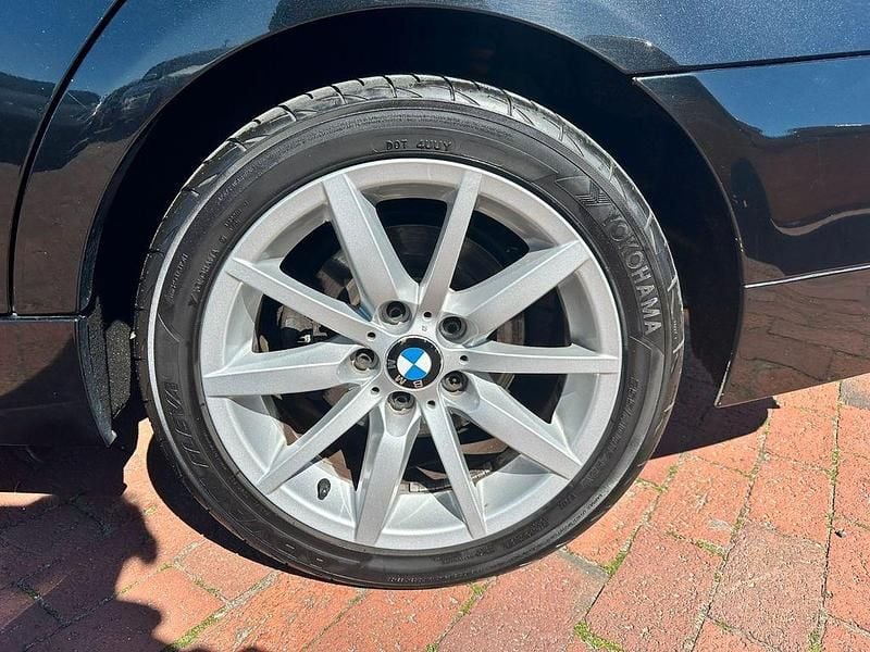 Second-hand BMW 320 184 CP (135 kW) 2012 Negru Break