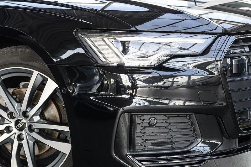 Schwarz metallic Gebraucht 2022 Audi A6 S-Line Kombi | 42.510 € (Etwas zu teuer) - Bild 1/4