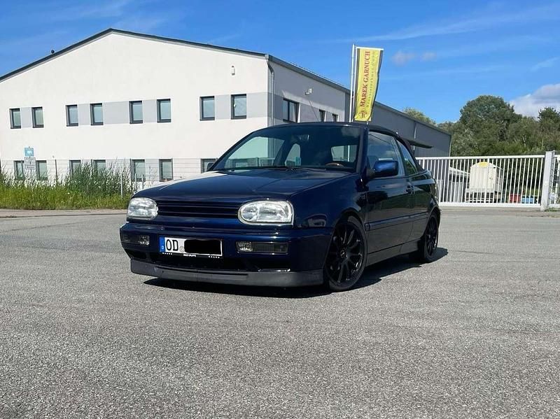 Blau Gebraucht 1997 VW Golf Cabriolet Cabrio | 3.500 € (Teuer) - Bild 1/4