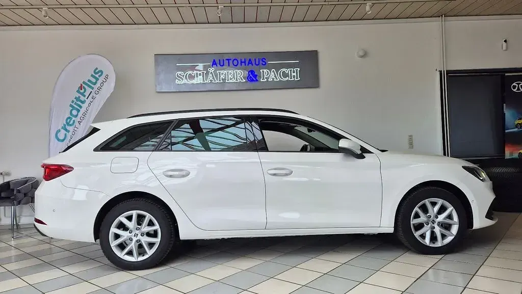 Gebraucht Seat Leon Style 150 PS (110 kW) 2024 Weiß Limousine