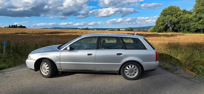 Gebraucht Audi A4 165 PS (121 kW) 1999 Silber Kombi