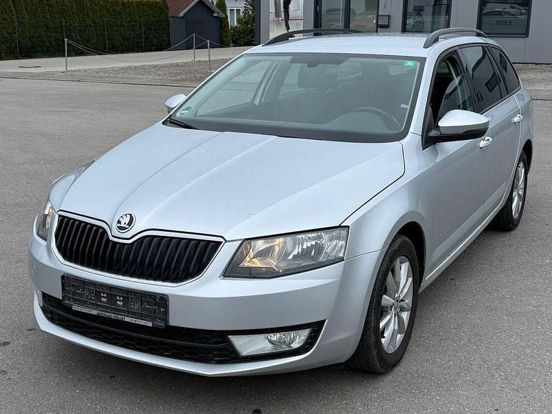 Gebraucht Skoda Octavia Style 150 PS (110 kW) 2016 Silber Kleinwagen