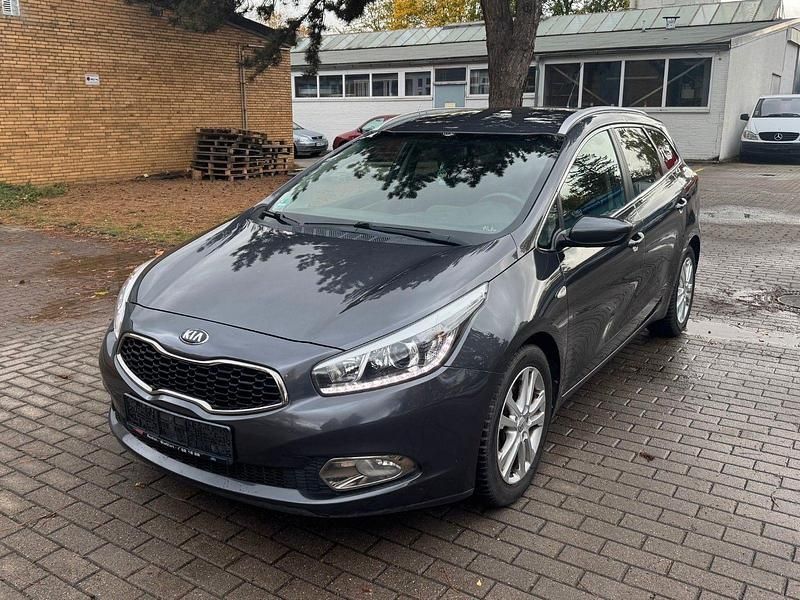 Gebraucht 2015 Kia Ceed Kombi | 8.990 € (Fairer Preis) - Bild 1/4