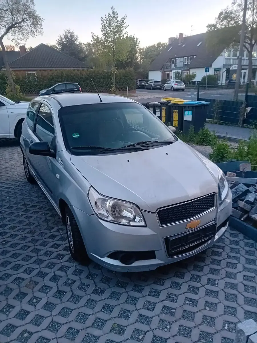 Gebraucht Chevrolet Aveo 2010 Silber Kleinwagen