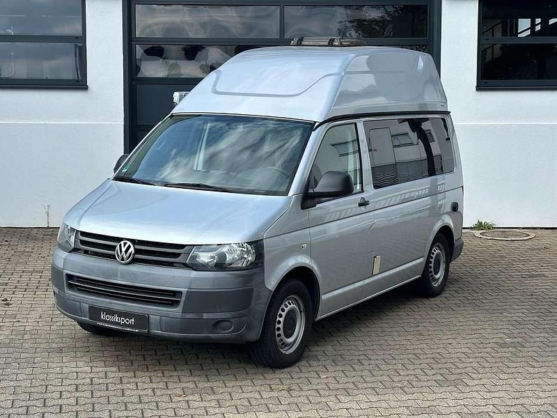 Silber Gebraucht 2011 VW T5 California Van | 35.770 € - Bild 1/4