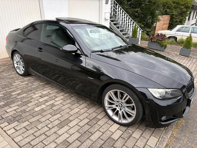 Gebraucht BMW 320 M Sport 170 PS (125 kW) 2007 Schwarz Coupé