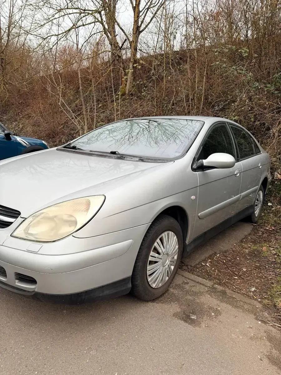 Gebraucht Citroën C5 Exclusive 136 PS (100 kW) 2003 Silber Limousine