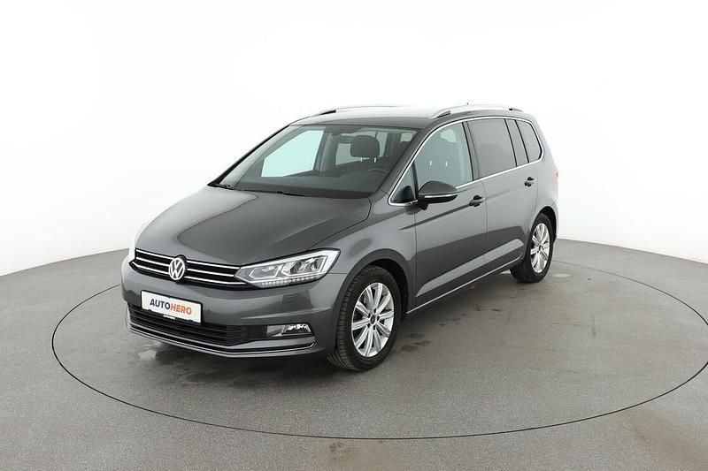 Grau Gebraucht 2017 VW Touran Highline Van / Kleinbus | 18.400 € (Superpreis) - Bild 1/3