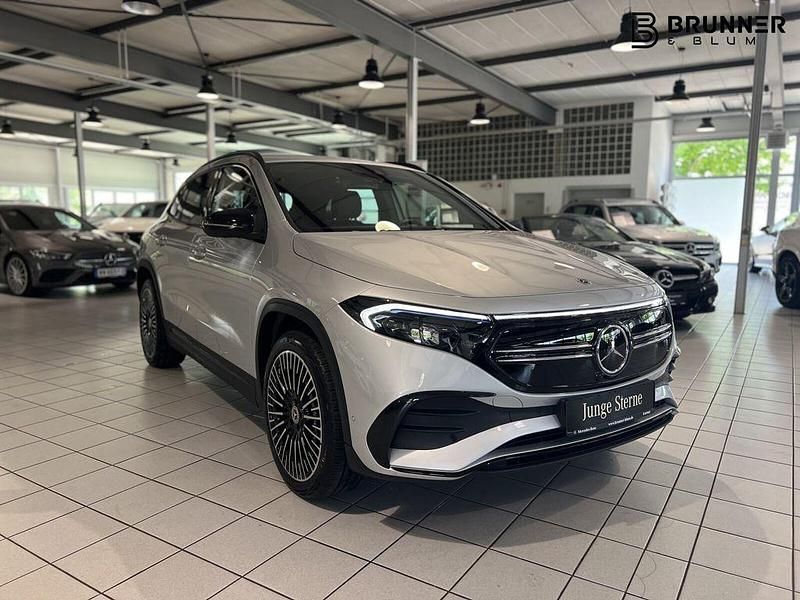 Gebraucht Mercedes EQA350 AMG 214 kW (292 PS) 2023 Iridiumsilber SUV