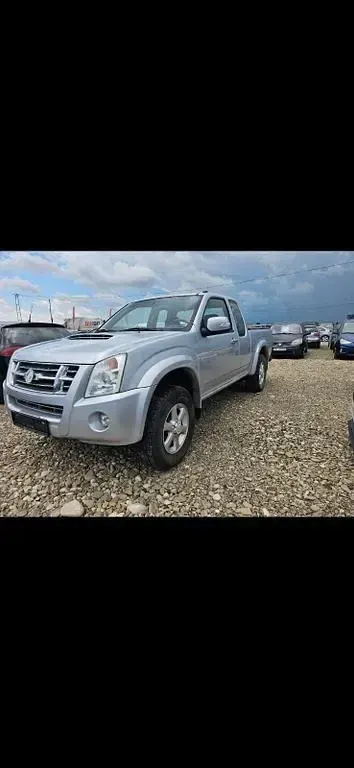 Gebraucht Isuzu D-Max 136 PS (100 kW) 2009 Silber Pickup